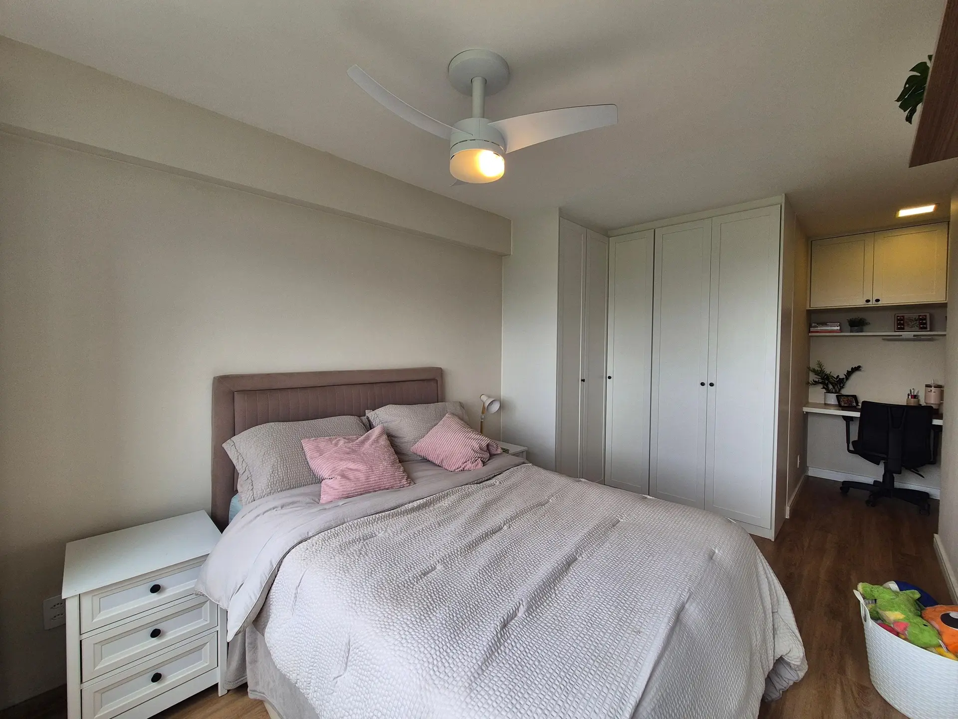 2 quartos e janelas do piso ao teto: apartamento de 82 m² — photo 7