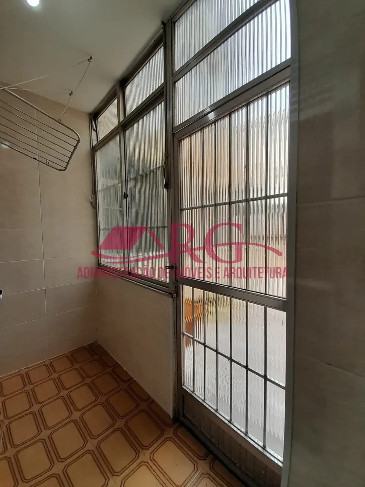 2-bedroom apartment, 62 m² — photo 37