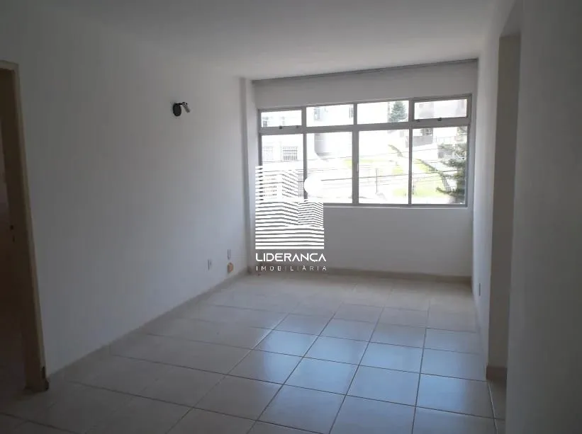 2-bedroom apartment with 1 bath and parking, 72 m²