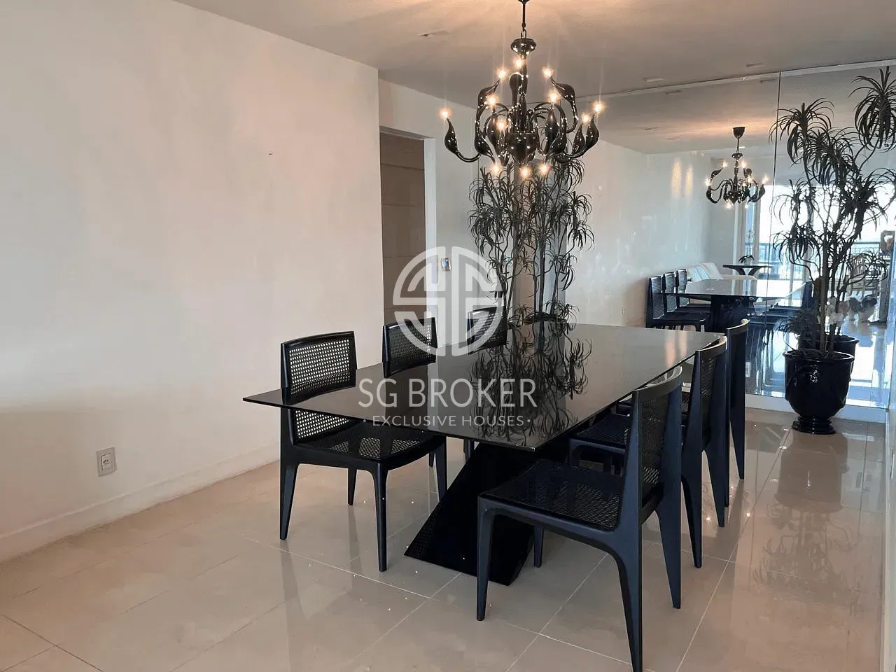 Apartamento mobiliado com 4 quartos e cozinha fechada a gás — photo 6
