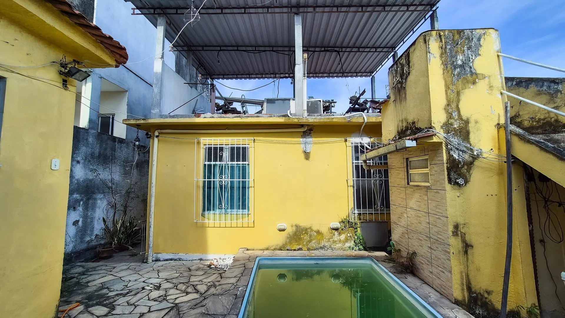 Furnished house with 4 bedrooms, 3 baths and yard — photo 91