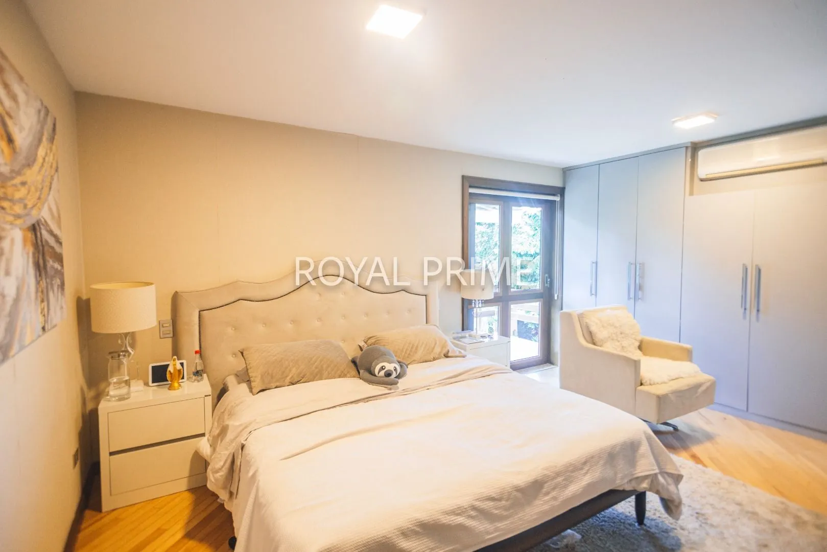 Furnished house in a gated community with 4 bedrooms and 5 baths — photo 38