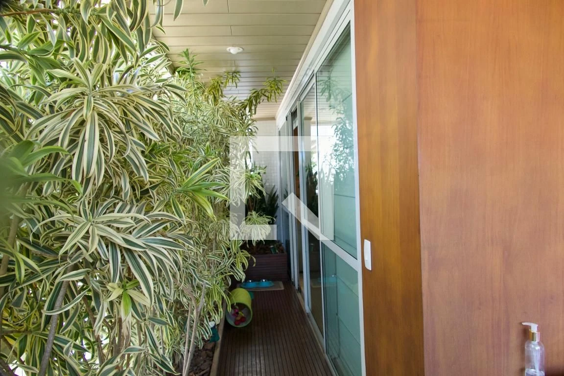 Apartamento com 3 quartos e varanda com churrasqueira — photo 40