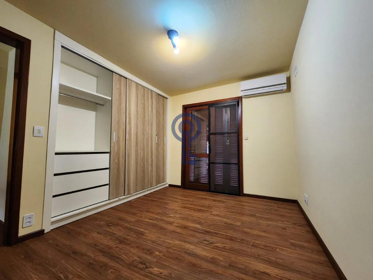 Condo house with 4 bedrooms and a private garden — photo 19