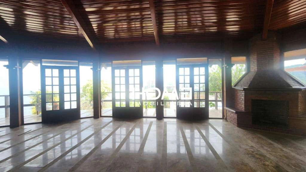 House with 5 en-suite bedrooms and 7 baths, 800 m² — photo 13