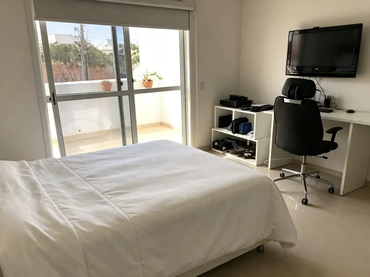 Casa amueblada con 4 dormitorios y jardín privado — photo 19