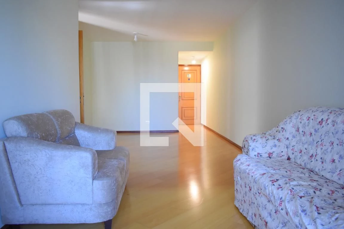 3-bedroom apartment with a washing machine in Curitiba — photo 24