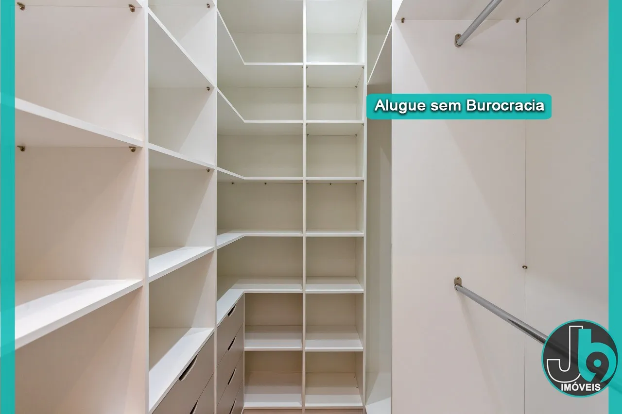 137 m² apartment with 2 bedrooms and 3 bathrooms — photo 35
