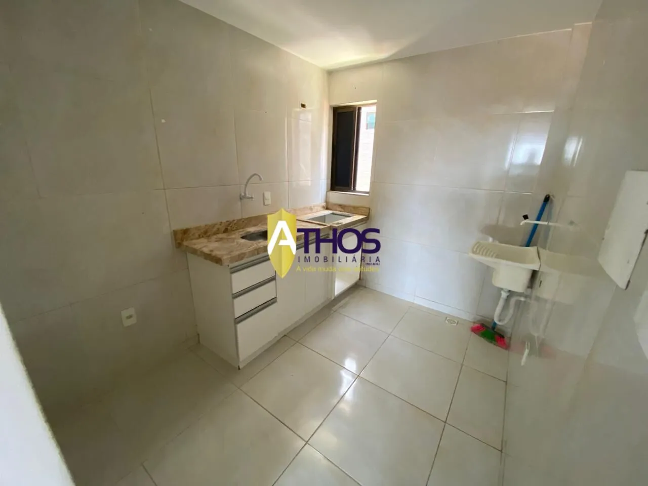 Квартира: 2 спальні, 1 з власною ванною кімнатою, 53 м² — photo 2