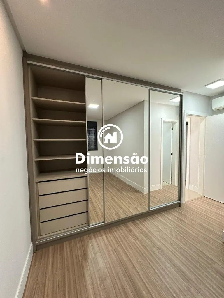 Furnished apartment with 2 en-suite rooms and 3 parking spots — photo 14