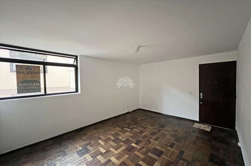 Apartamento com 3 quartos e cozinha fechada — photo 5