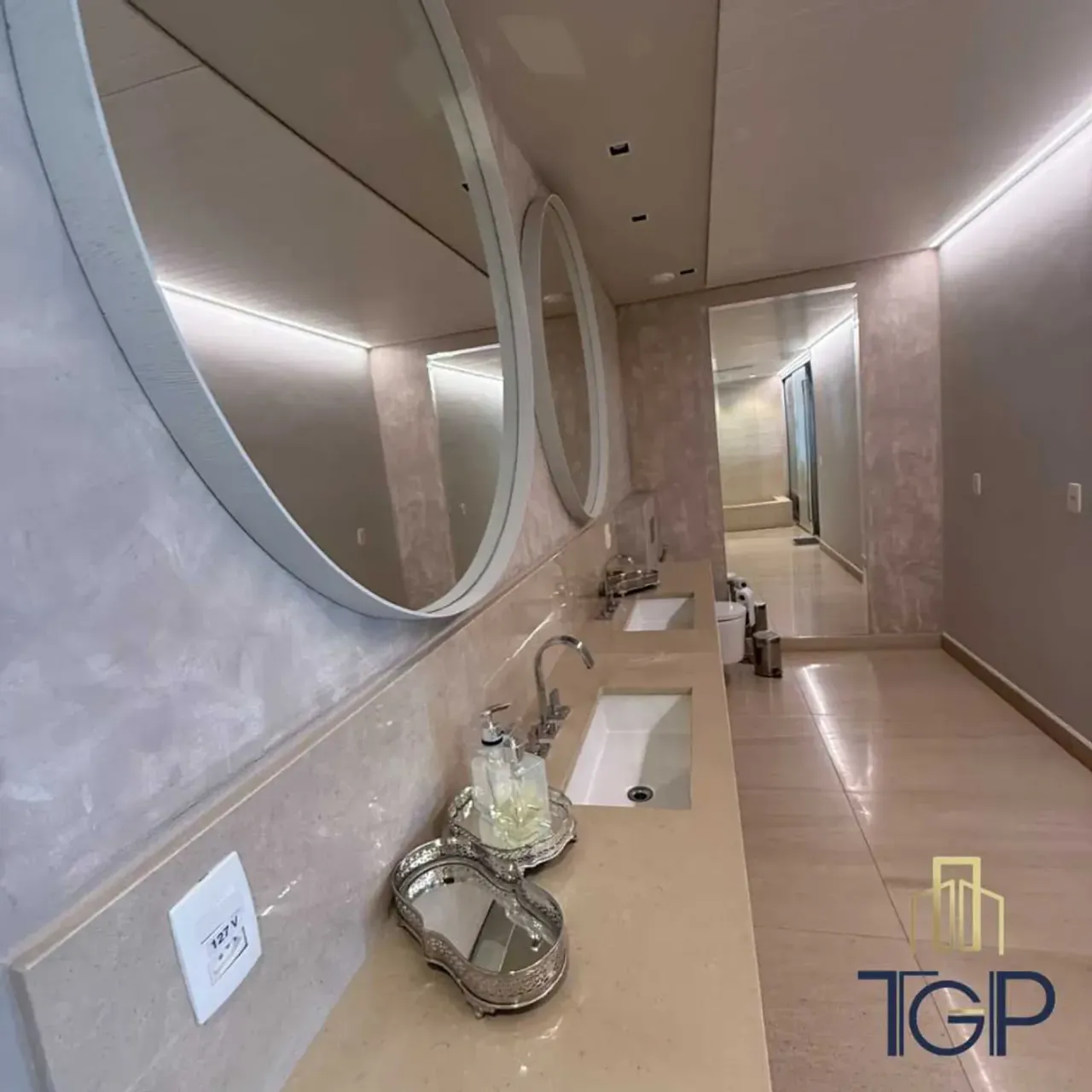 Apartamento mobiliado de 121 m² com 1 quarto e varanda — photo 7
