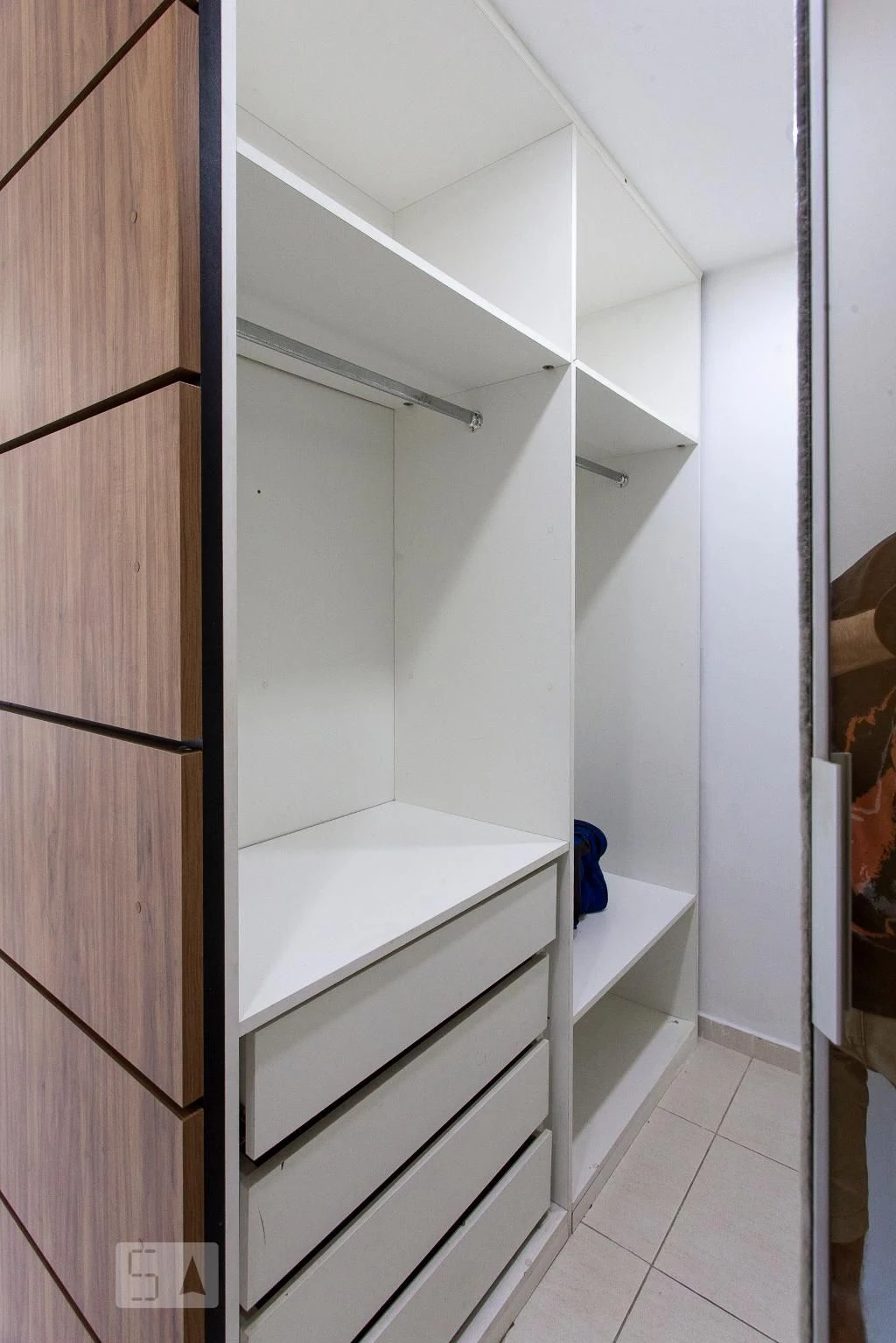 3-bedroom apartment with balcony and 2 parking spots — photo 11