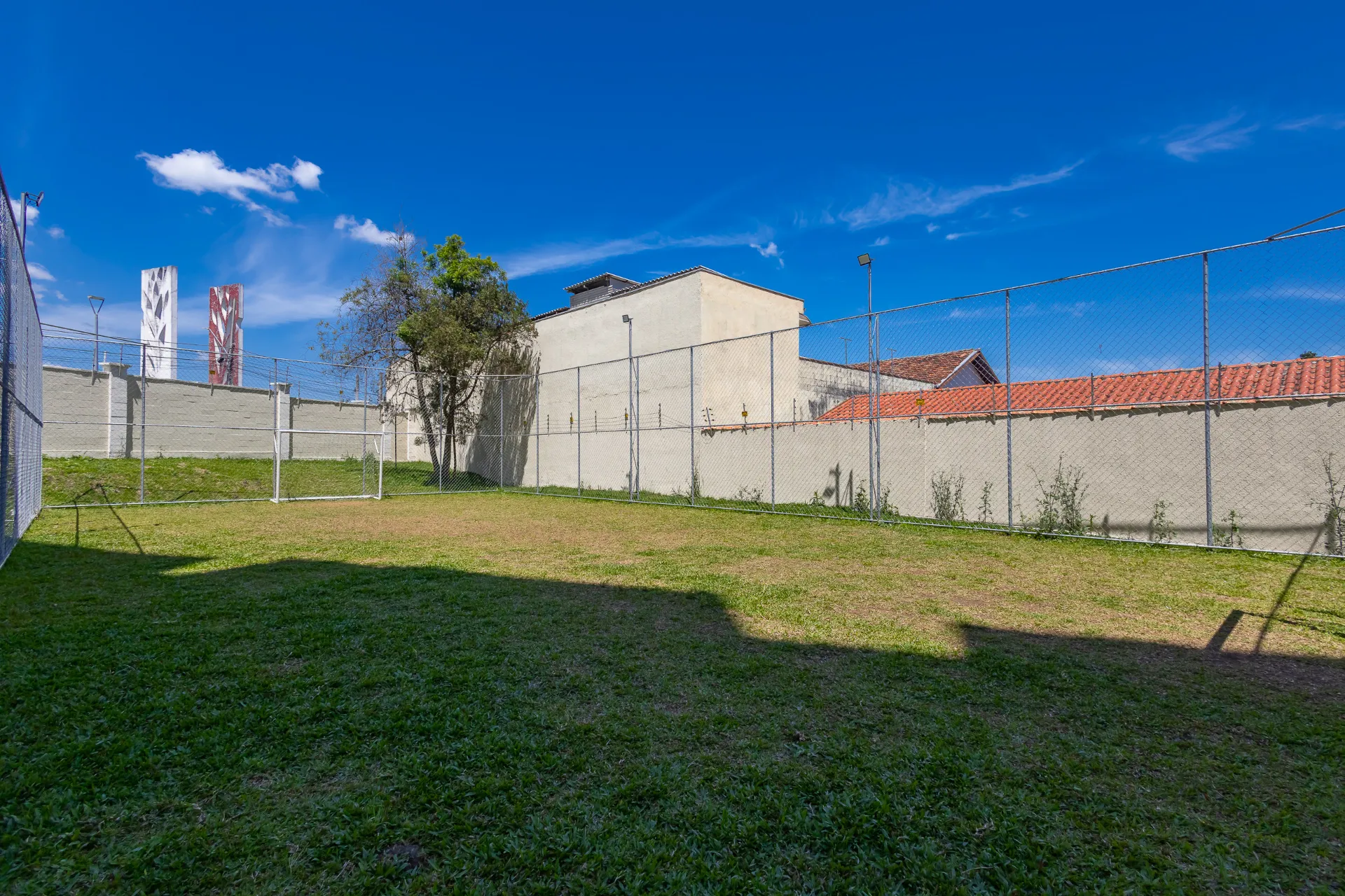 Робоче місце та 2 спальні: квартира 42 м² — photo 33