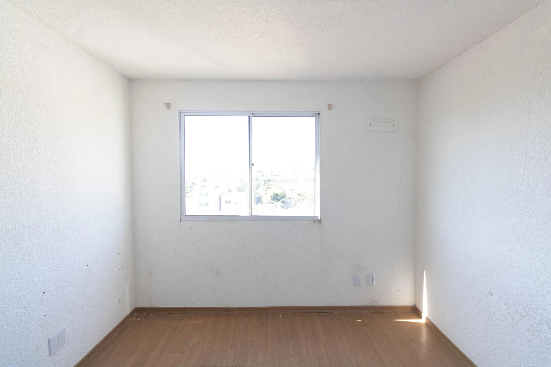 Apartment with 2 bedrooms, compact kitchen and 1 parking — photo 24