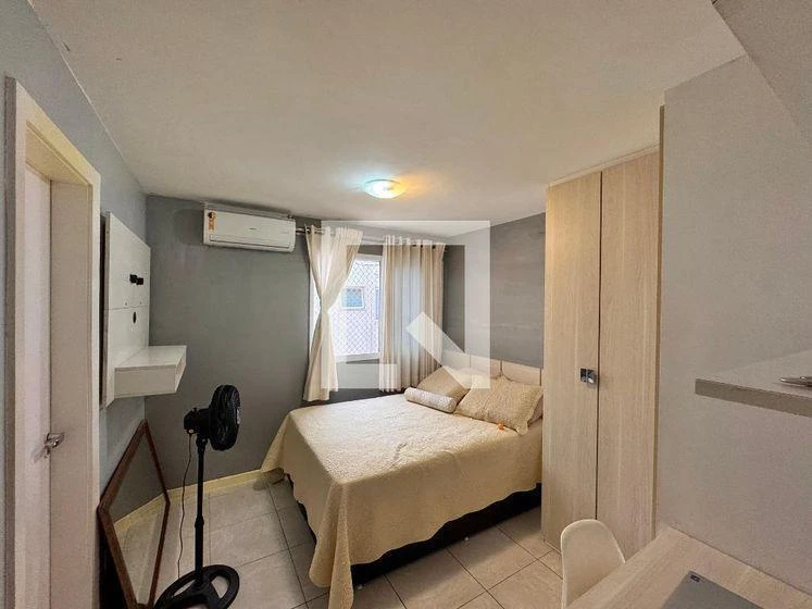 Furnished apartment, 132 m², with a glass-enclosed balcony — photo 3