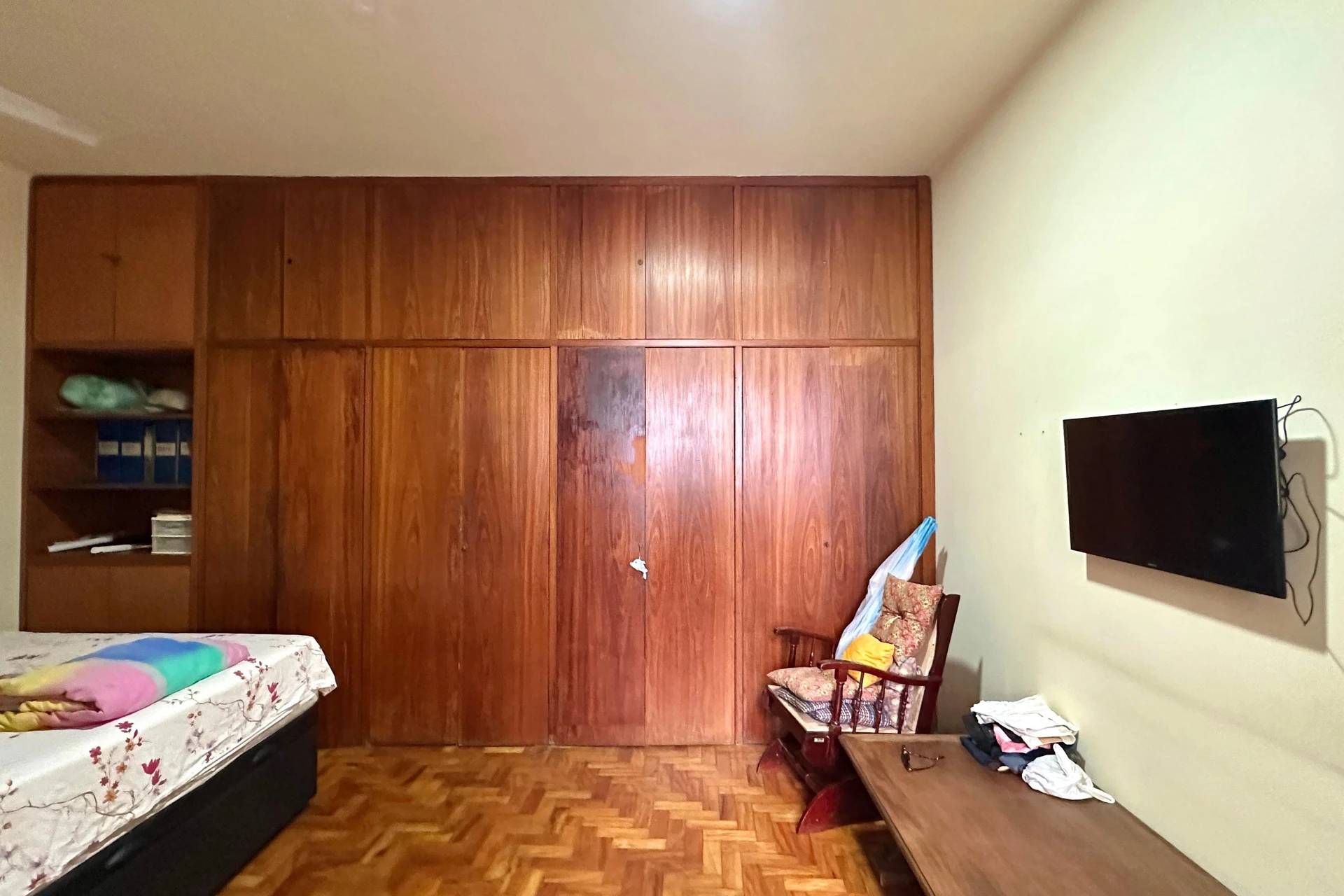 Furnished apartment with 3 bedrooms and 2 bathrooms — photo 7