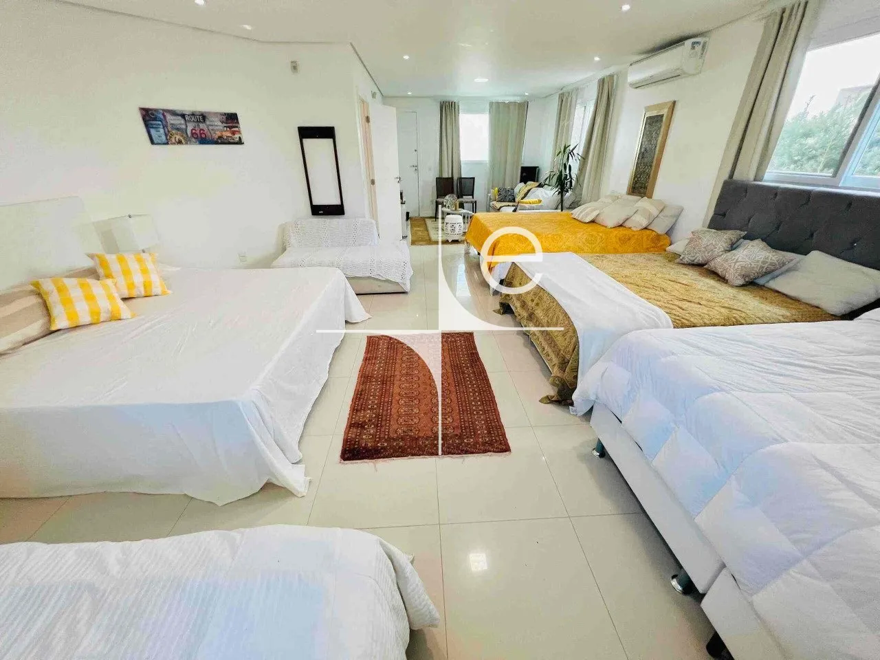 Furnished house with 7 bedrooms and a balcony BBQ — photo 31