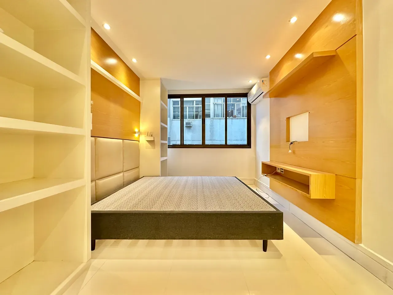 Furnished apartment, 268 m², with a water view — photo 7