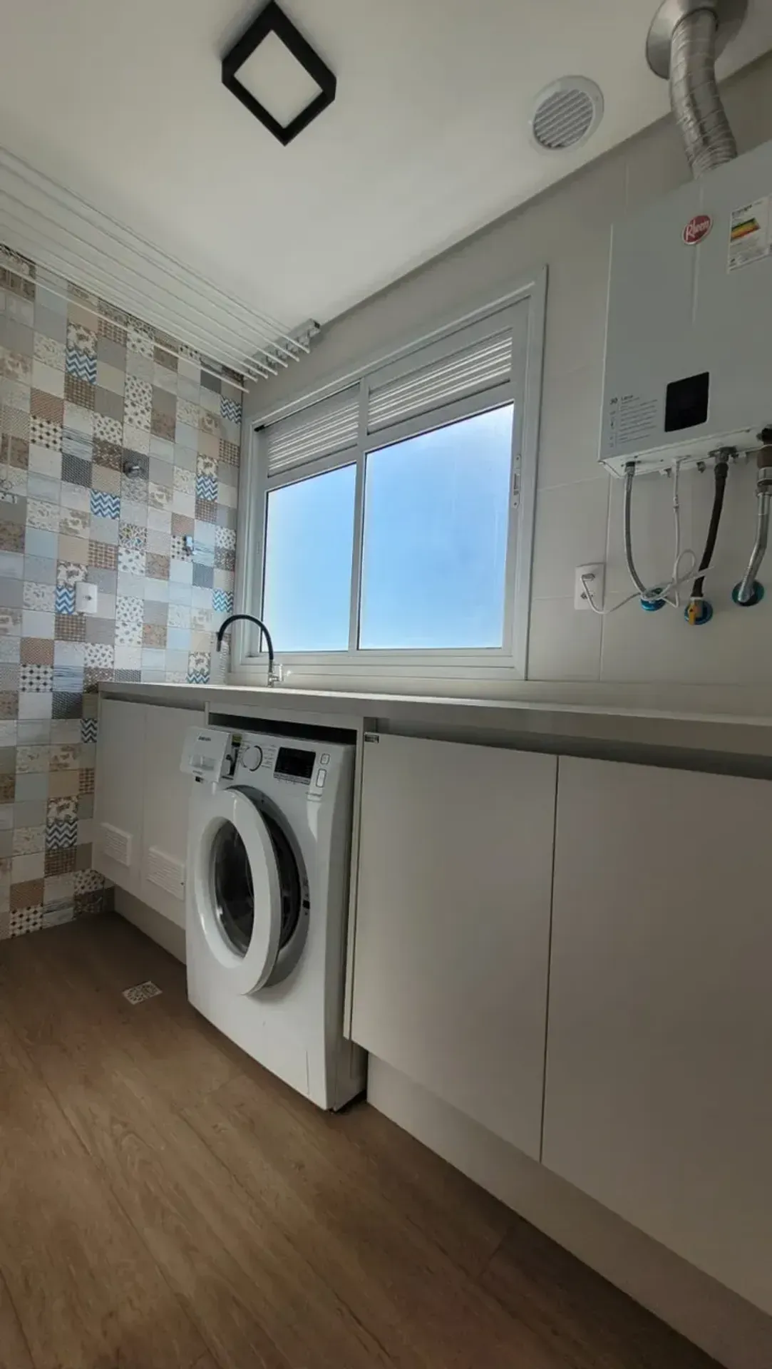 Furnished apartment with private garden and BBQ area — photo 38