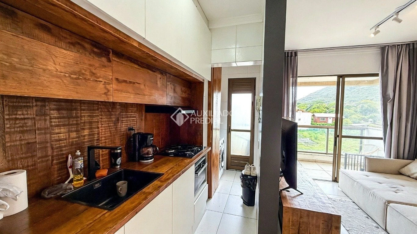 Apartamento amueblado de 2 dormitorios con cocina abierta — photo 2