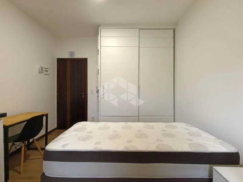 Studio, 17 m², with a home office — photo 5