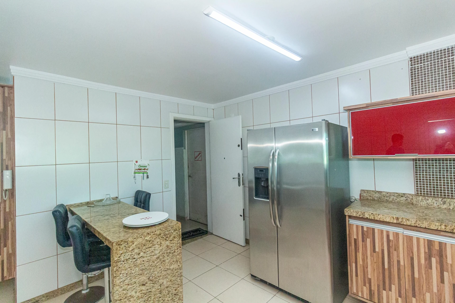 Apartamento mobiliado com 4 quartos e 3 banheiros — photo 35