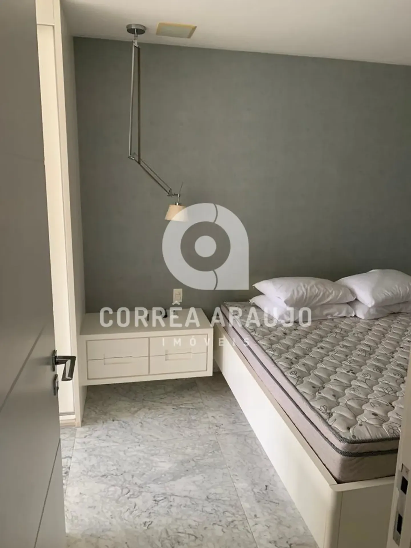 Apartamento sem mobília com 2 quartos e 97 m² — photo 21