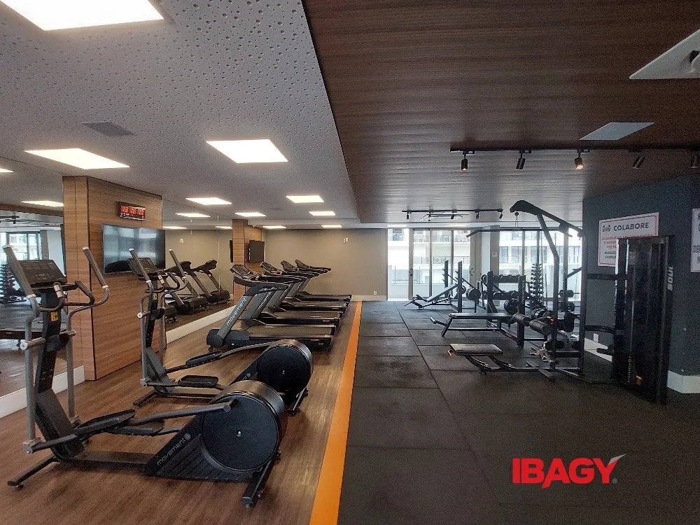 Apartamento de 2 dormitorios con balcón y parrilla — photo 11