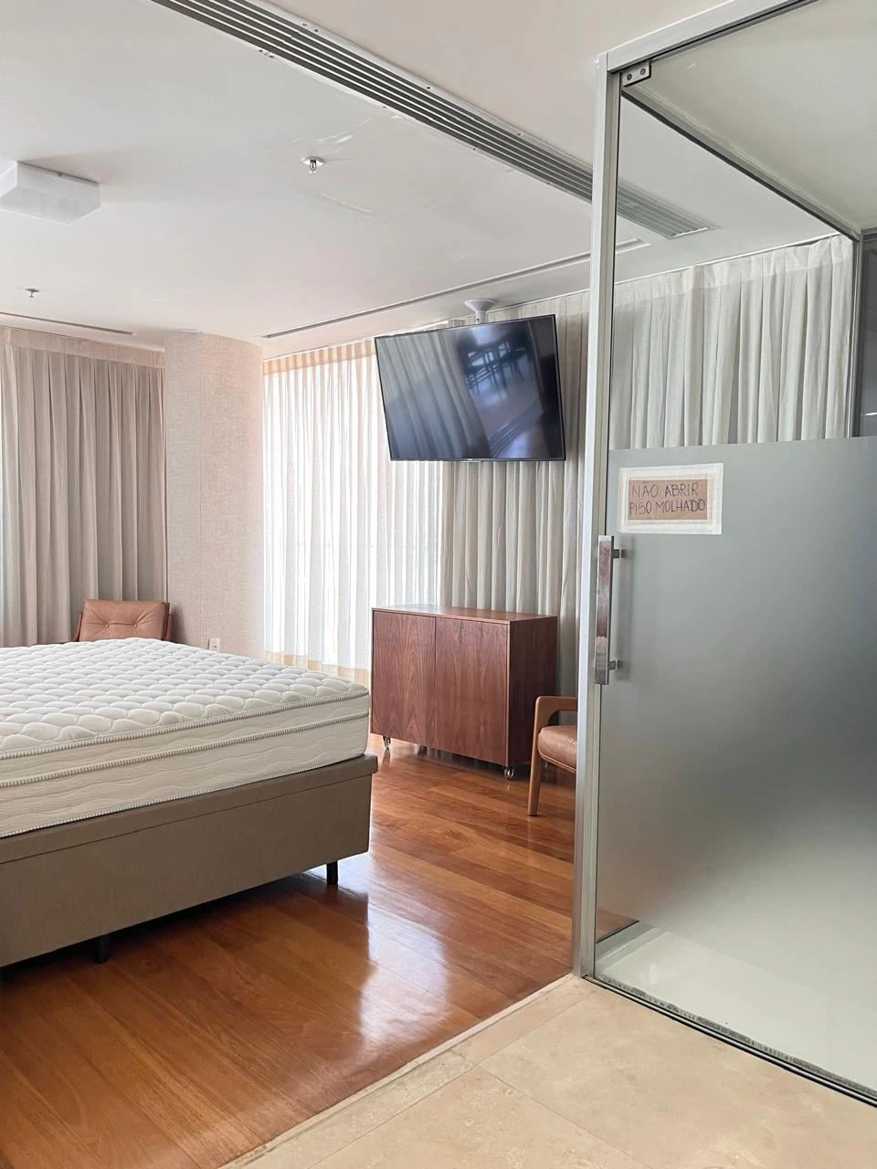 Furnished 1-bedroom apartment with 2 parking spaces — photo 5