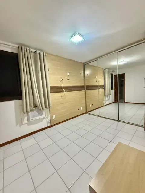 Penthouse with laundry room and 3 bedrooms — photo 17