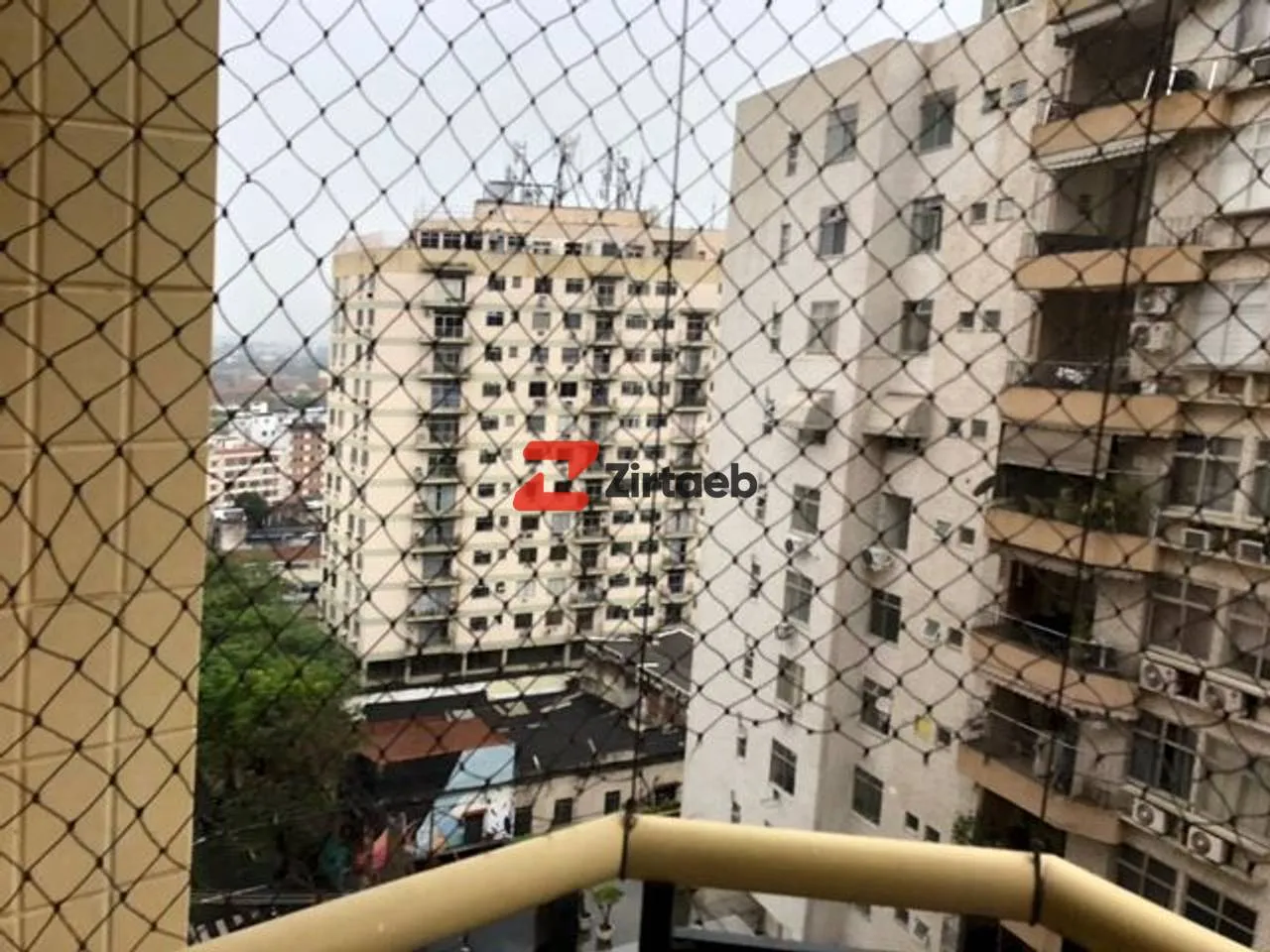 Квартира с 2 спальнями, балконом и видом на город — photo 39