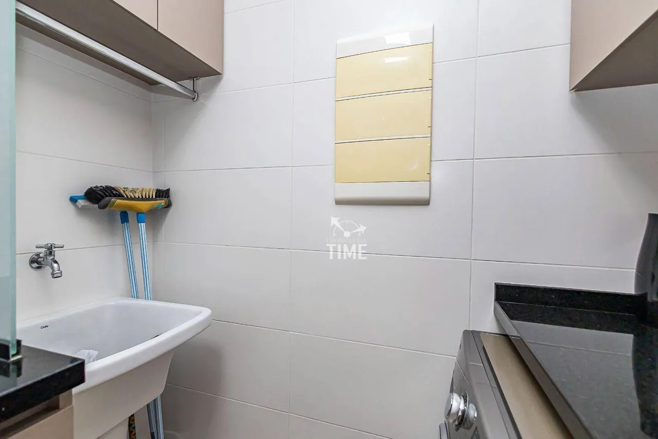 Furnished 1-bedroom apartment with 50 m² and parking — photo 6