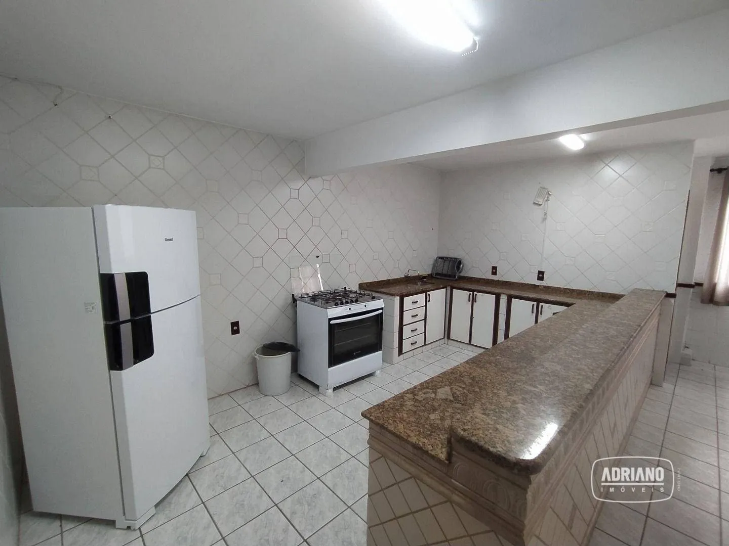 2-bedroom apartment with a washing machine in Florianópolis — photo 19