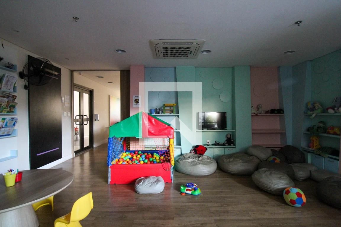 3-bedroom apartment with 3 bathrooms — photo 3