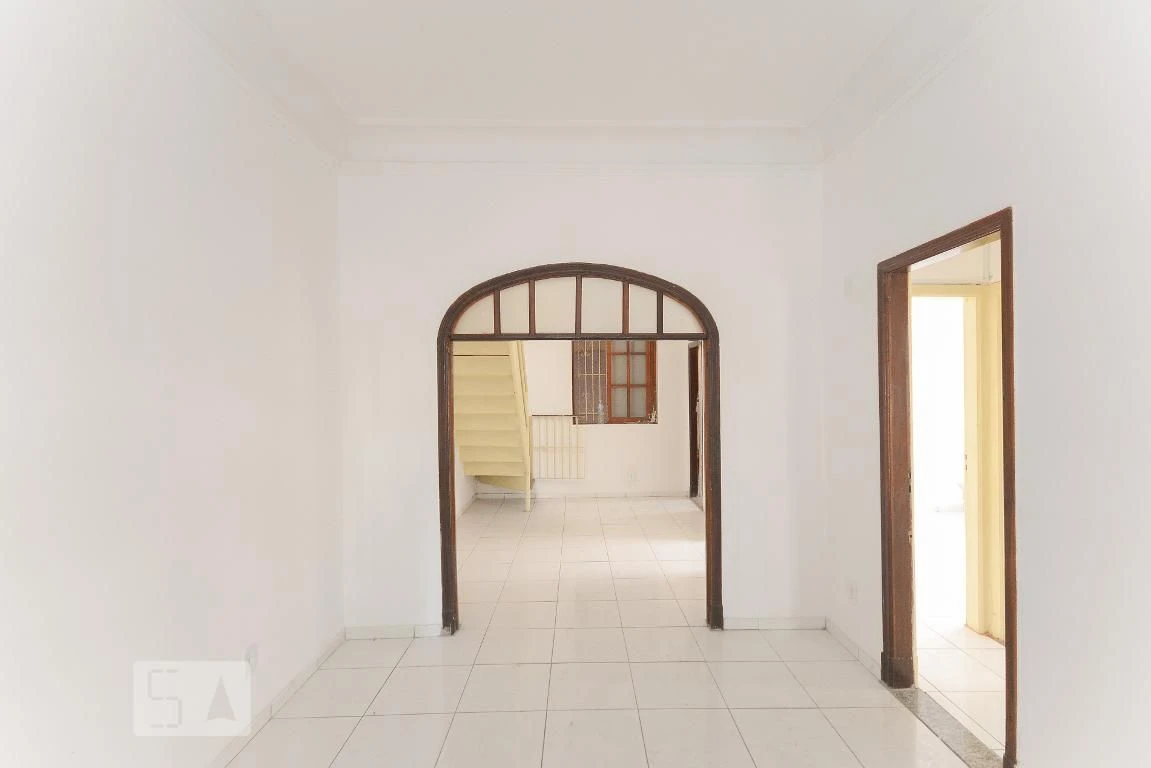 House for rent with 5 bedrooms and 2 bathrooms — photo 28