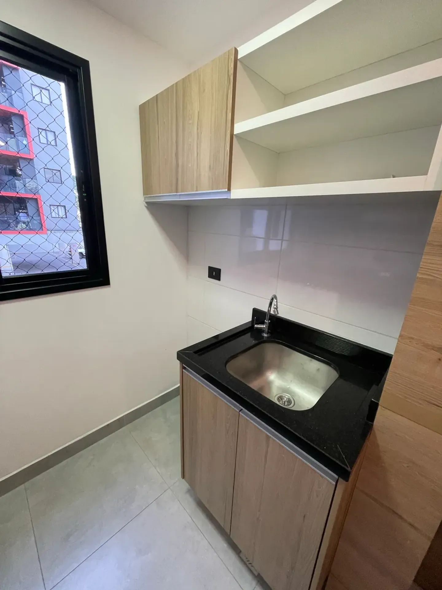 Меблированная квартира с 1 спальней и зоной стирки — photo 40