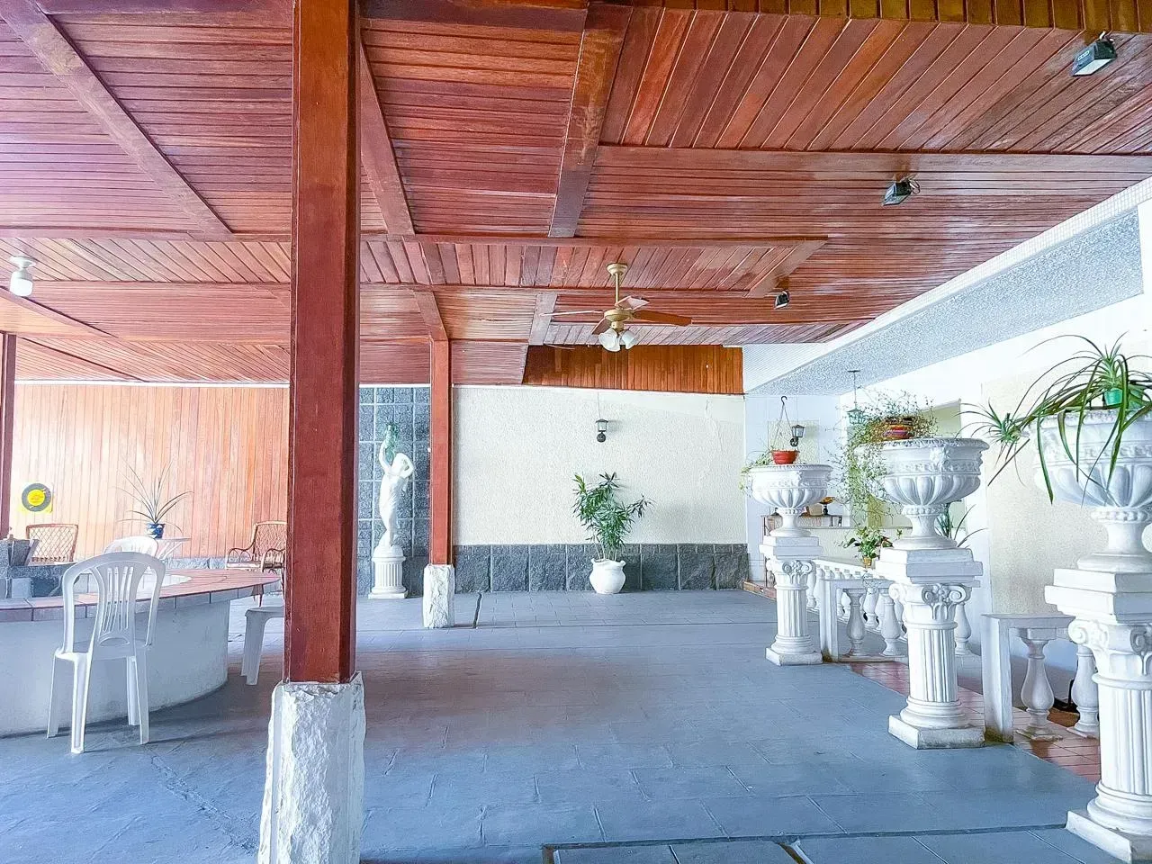 Furnished house with 5 bedrooms and separate kitchen — photo 9