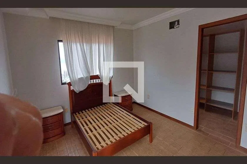 Casa amoblada en alquiler con 3 suites y piscina — photo 30