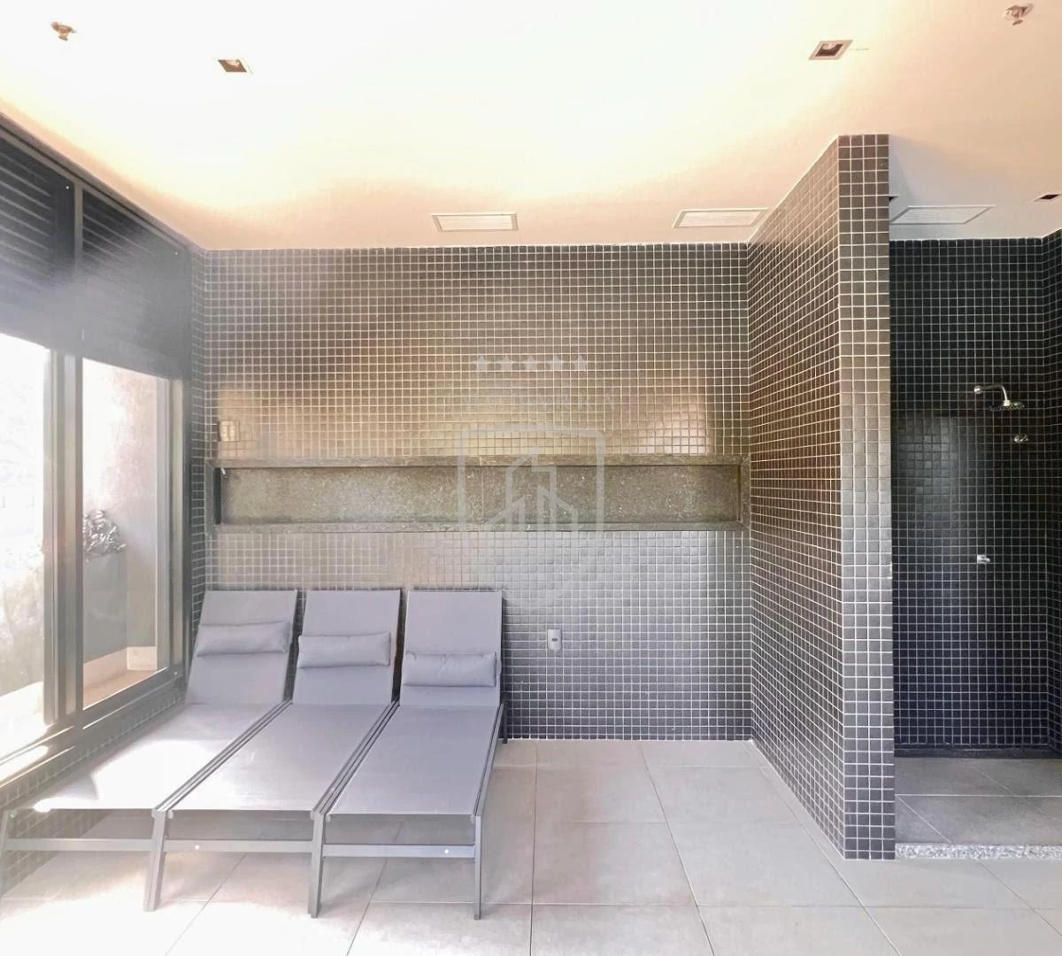 2 quartos e janelas do piso ao teto: apartamento de 75 m² — photo 34