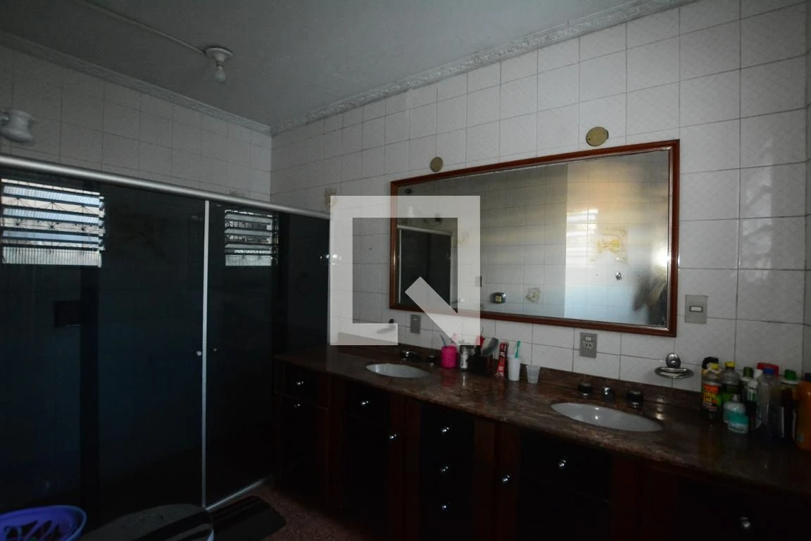 Casa amueblada con 4 dormitorios y jardín privado — photo 31