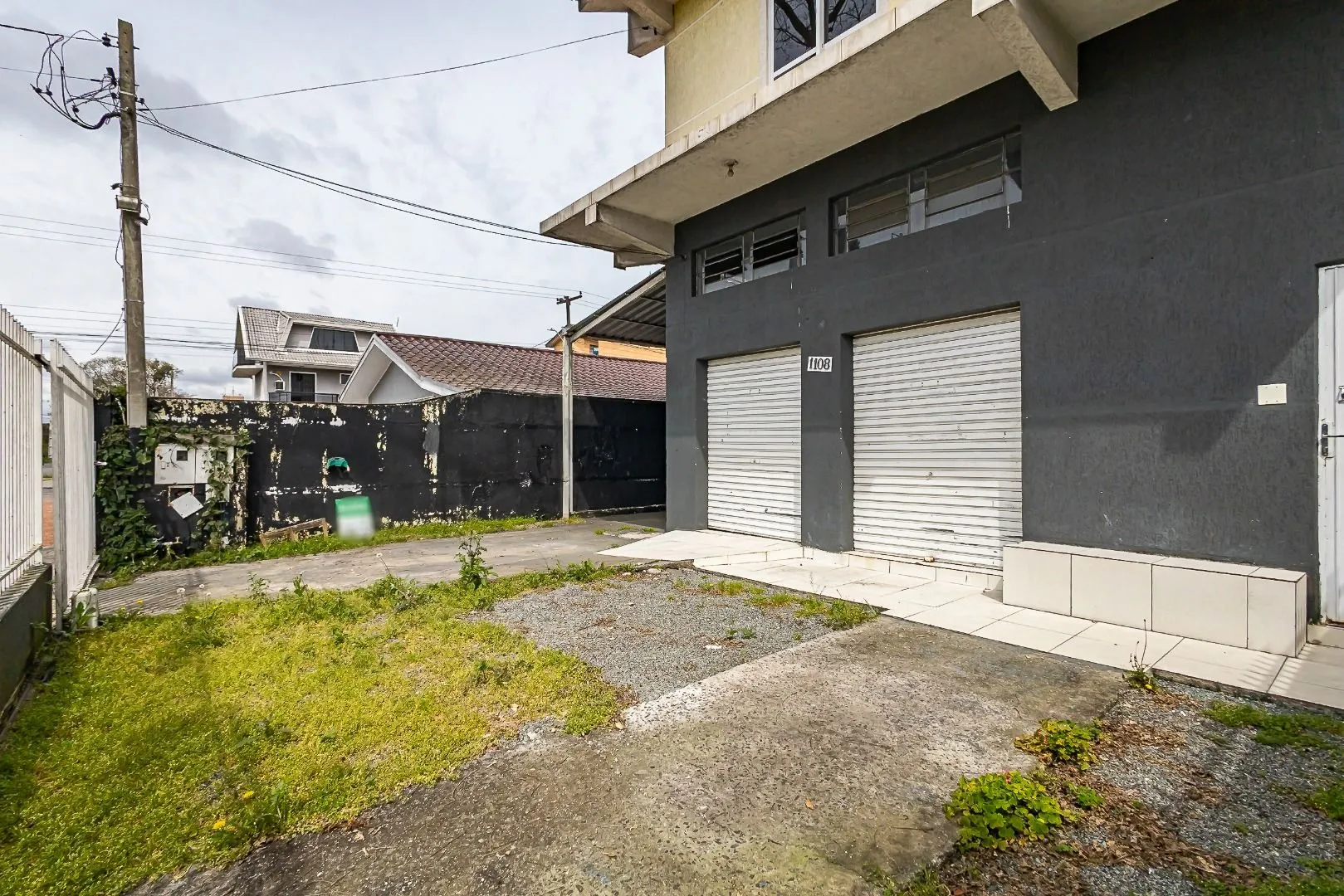 Casa com 2 dormitórios e 300 m² — photo 40