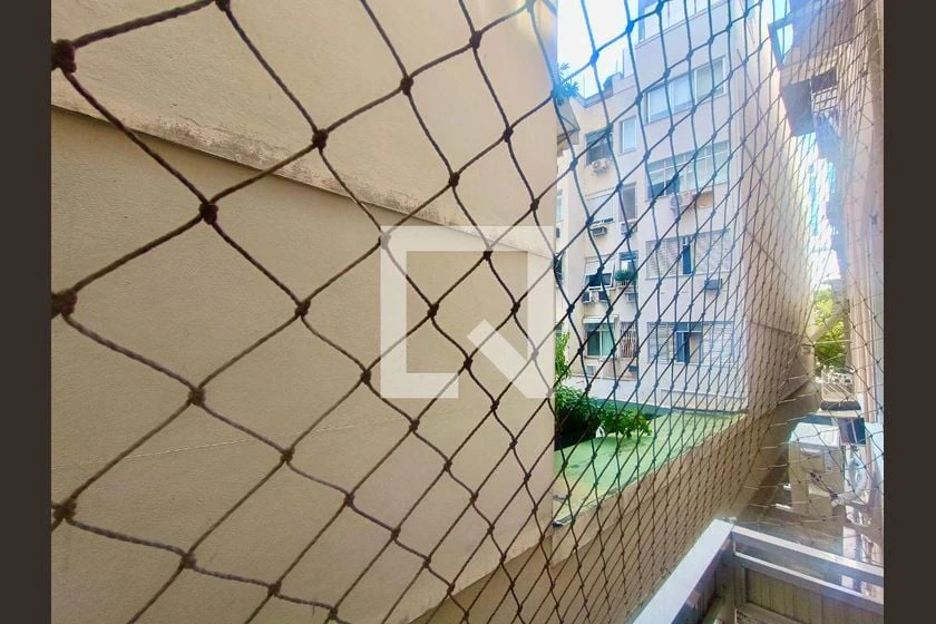 Rental apartment with 2 bedrooms and a balcony — photo 13
