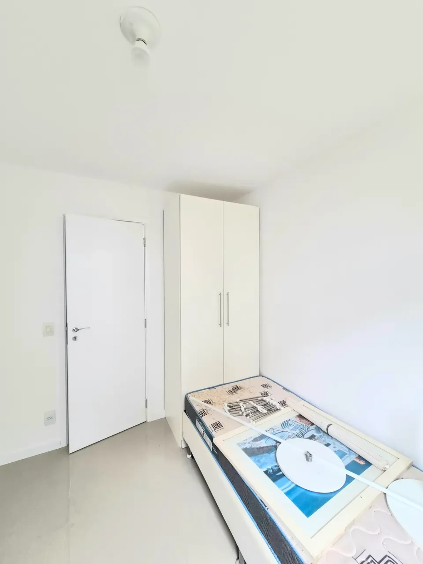 Furnished apartment, 61 m², with a home office — photo 17
