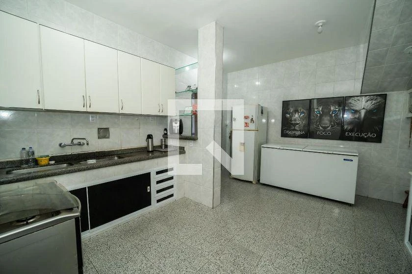 Casa mobiliada, 449 m², com espaço de home office — photo 3