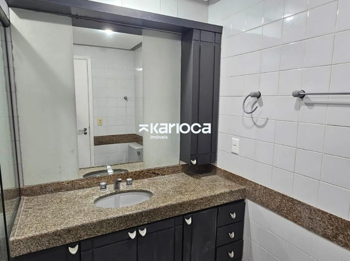 Duplex penthouse with 3 en-suite bedrooms and 5 baths — photo 52