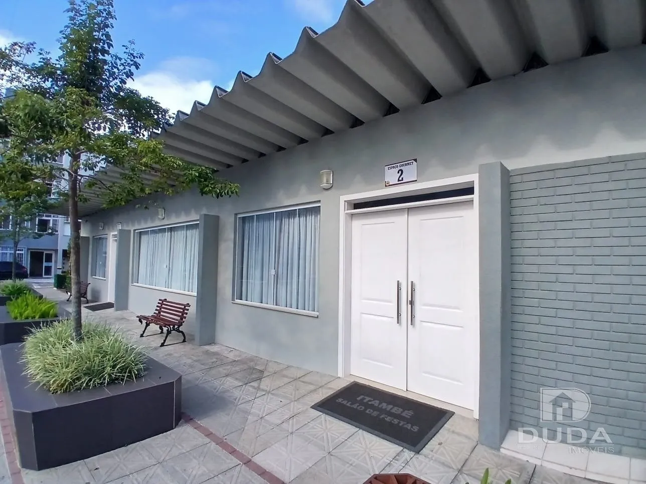 2-bedroom apartment with a washing machine in Florianópolis — photo 32