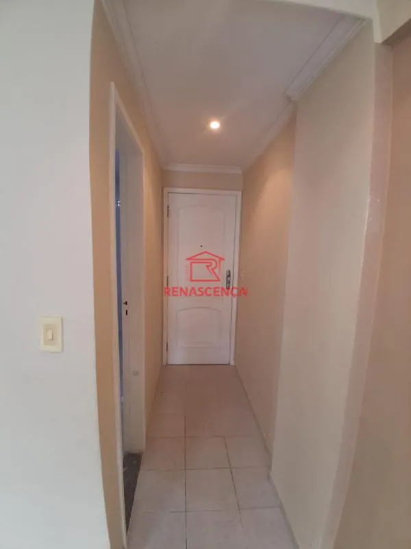 3-bedroom apartment with a mountain view in Rio de Janeiro — photo 14