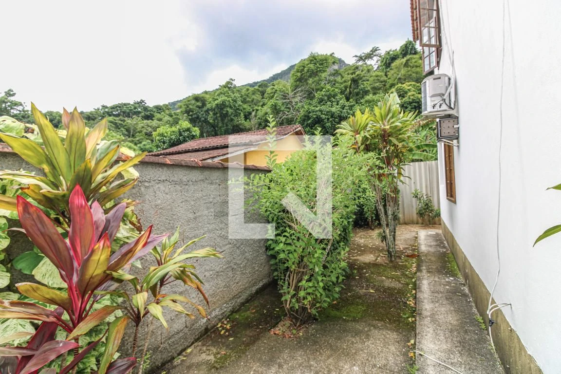 Furnished house with 2 bedrooms and private garden — photo 35