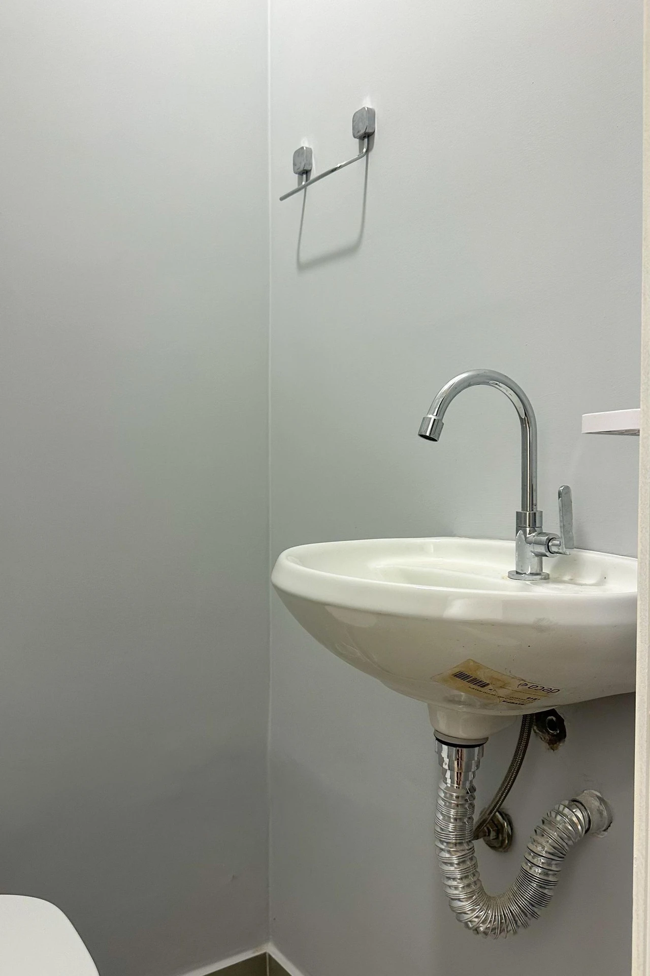 Washing machine in a 4-bedroom apartment, 168 m² — photo 2
